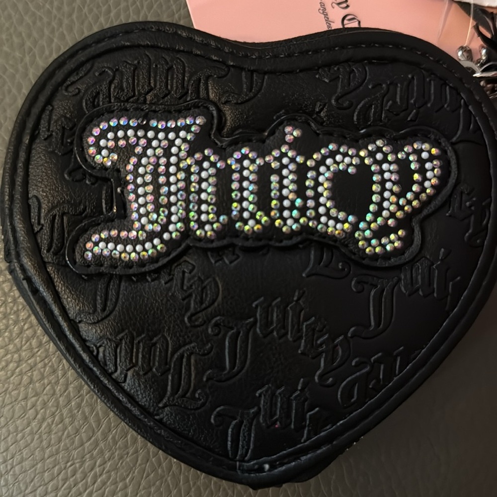 Juicy Couture Black Heart Wallet with Silver Chain - Picture 4 of 4